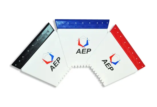 Скребок для льда с водосгоном | АЕР Скребок для льда с водосгоном