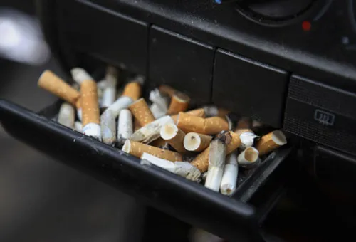 Запах сигарет